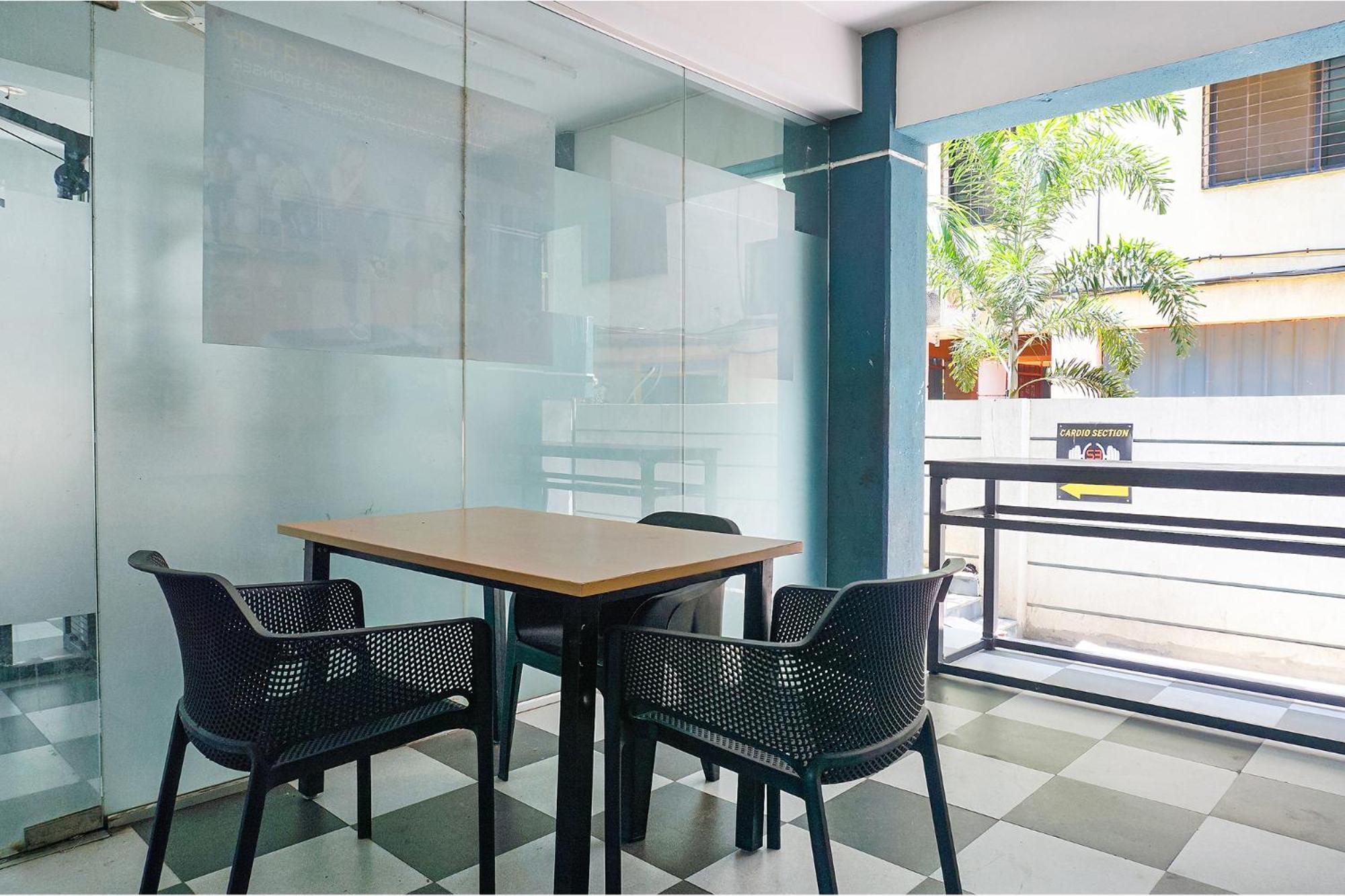 Fabhotel Aura Homes - Nr Khandoba Mandir Pimpri-Chinchwad Extérieur photo