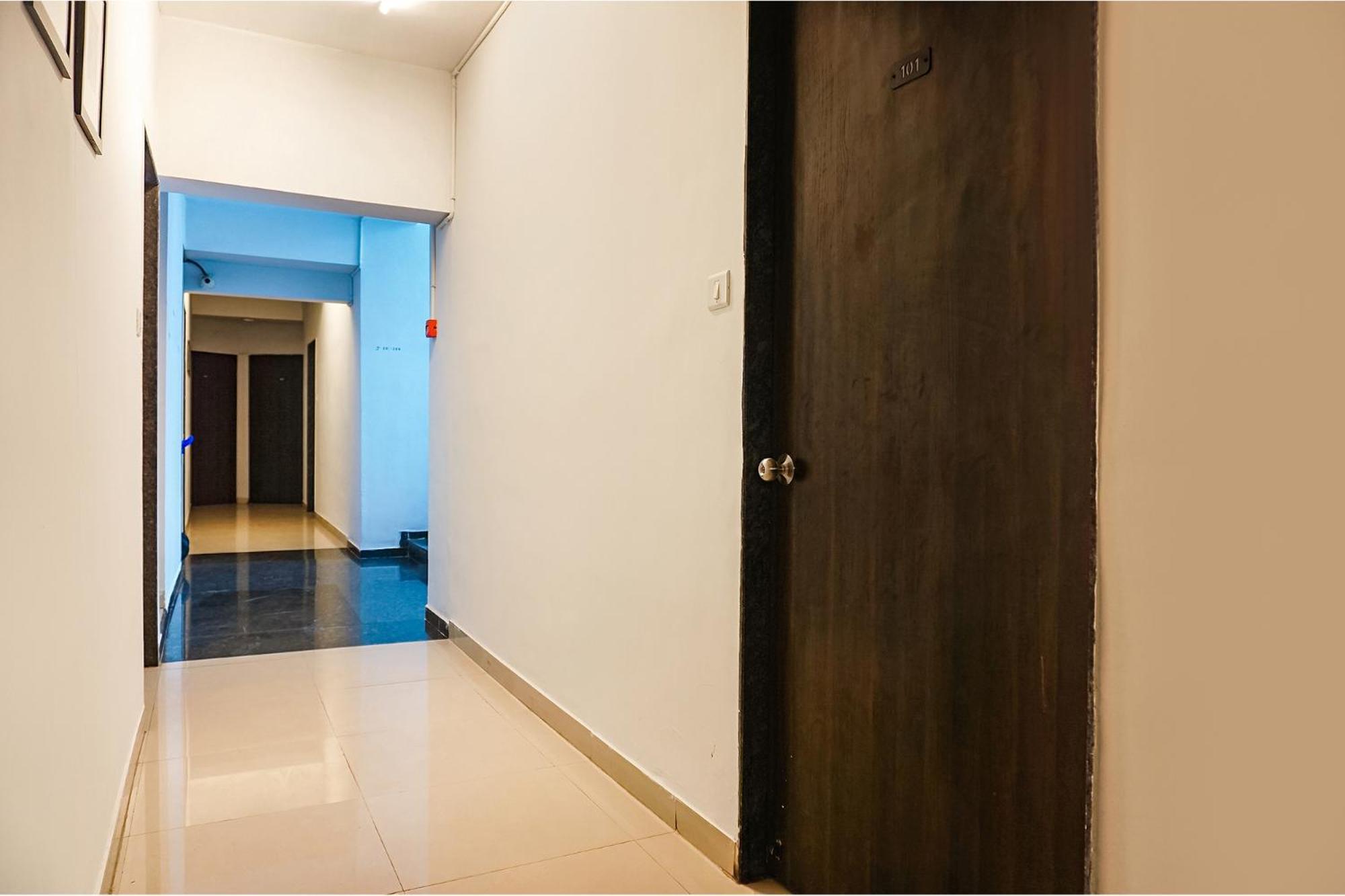Fabhotel Aura Homes - Nr Khandoba Mandir Pimpri-Chinchwad Extérieur photo