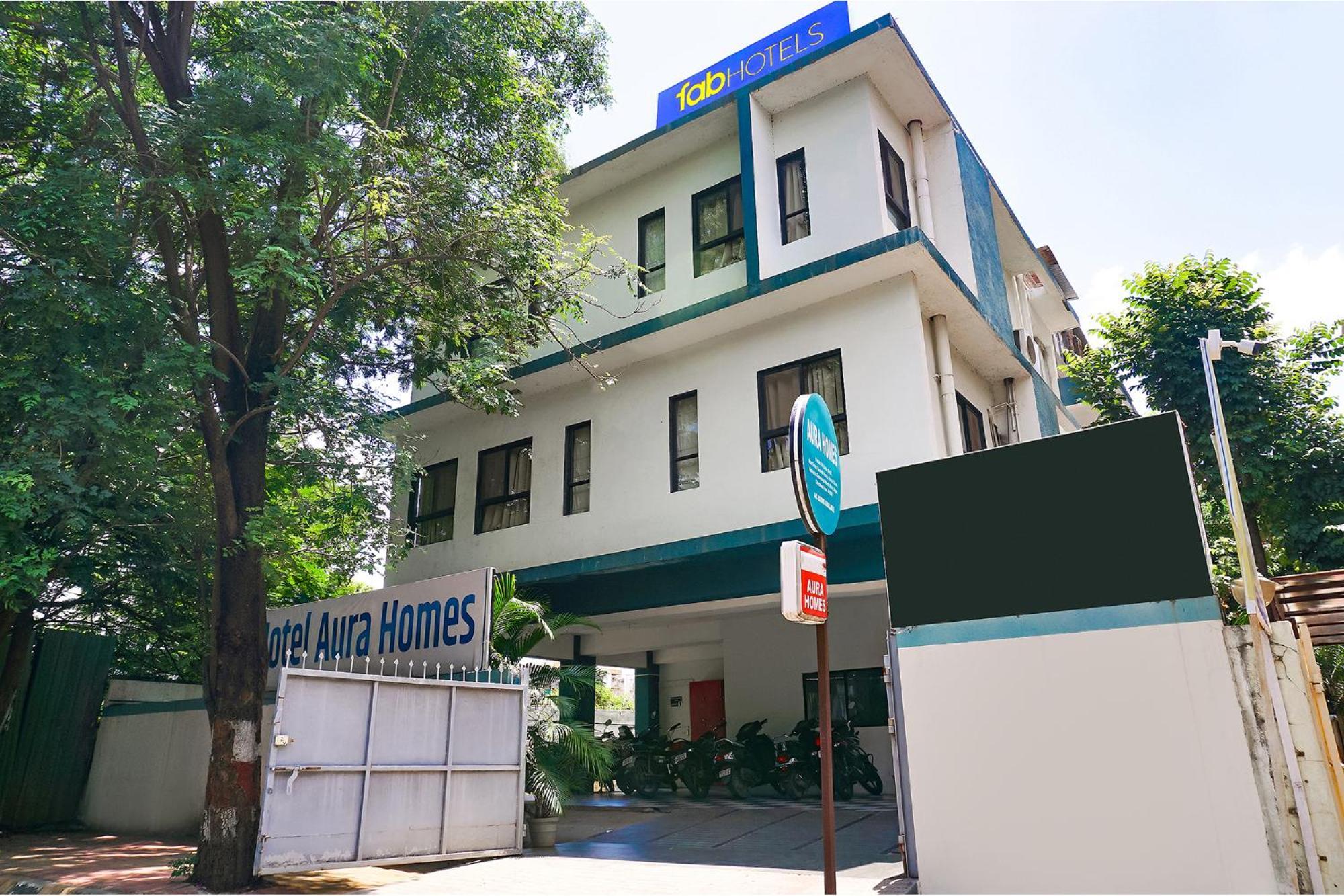 Fabhotel Aura Homes - Nr Khandoba Mandir Pimpri-Chinchwad Extérieur photo