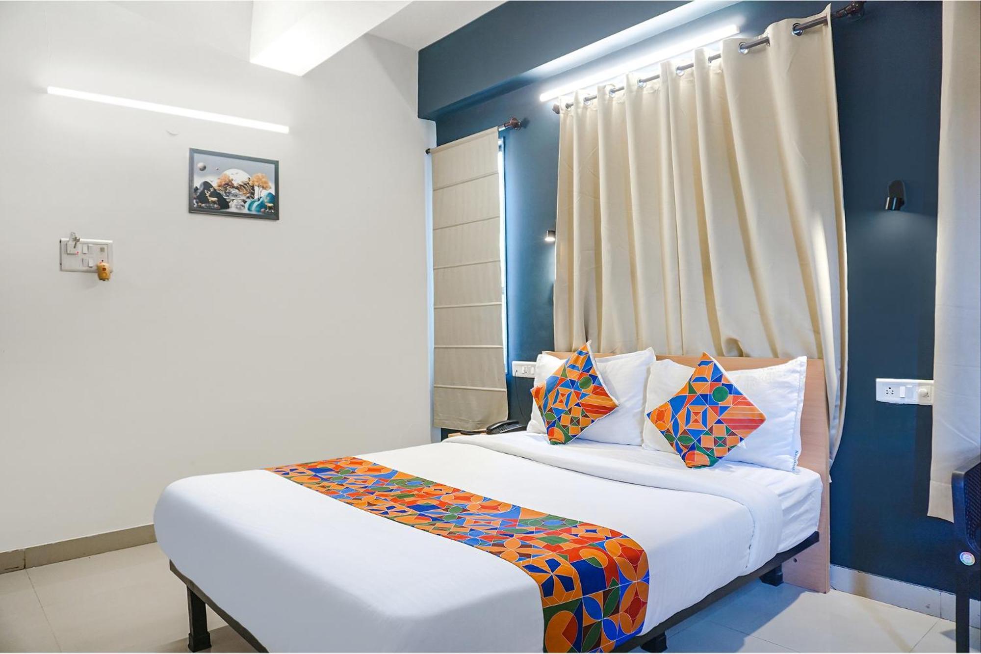 Fabhotel Aura Homes - Nr Khandoba Mandir Pimpri-Chinchwad Extérieur photo